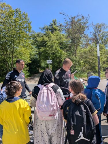 Auf dem Weg zur Eintracht
